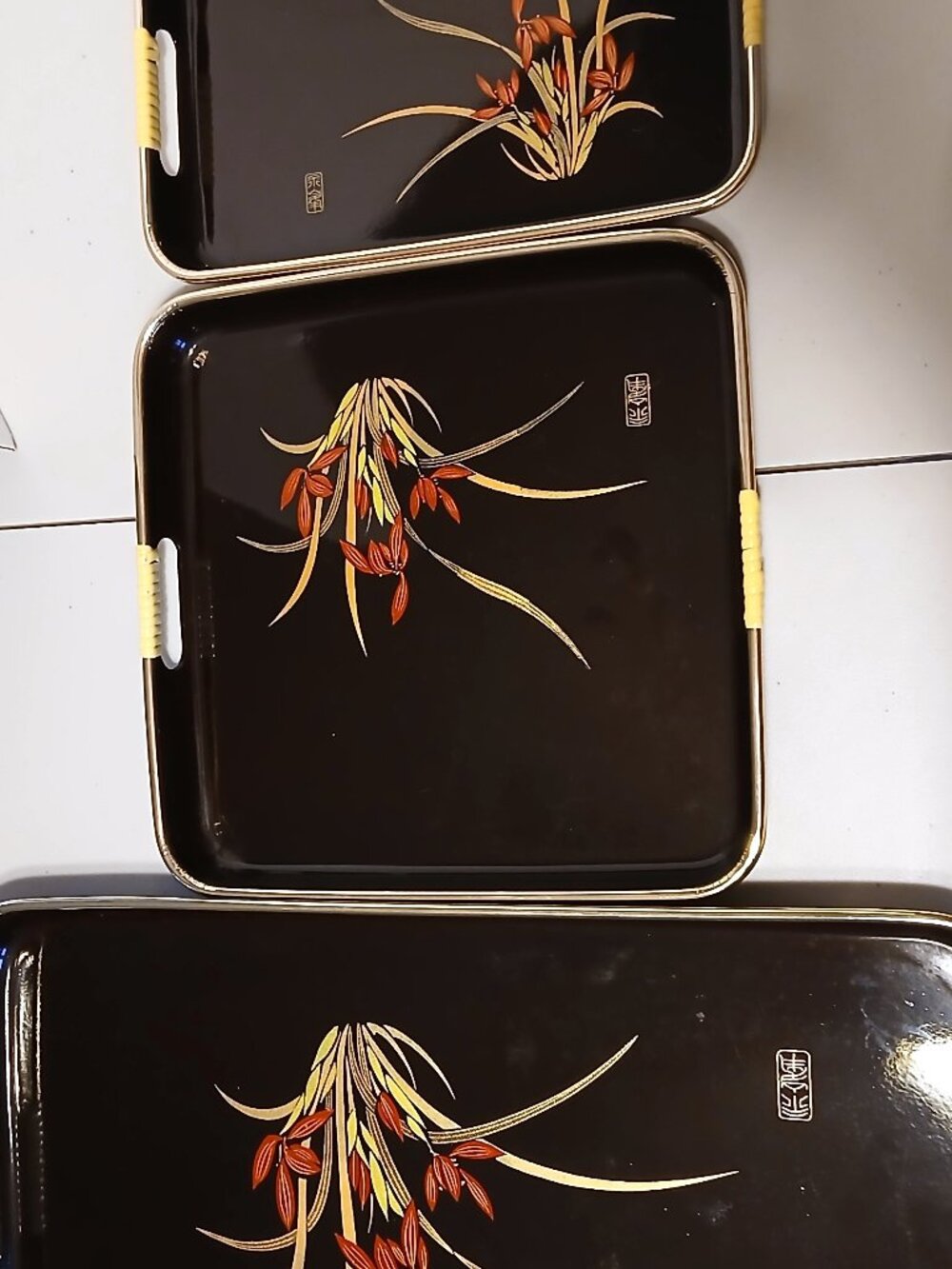 Vintage Japanese Lacquered Nesting Trays Set of 3 Flowers Red Iris MCM Retro